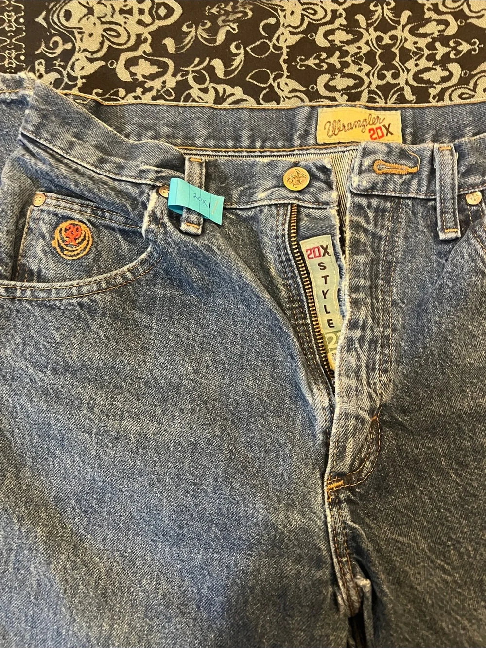 Wrangler 20X Relaxed Fit Men’s Light Blue Jeans